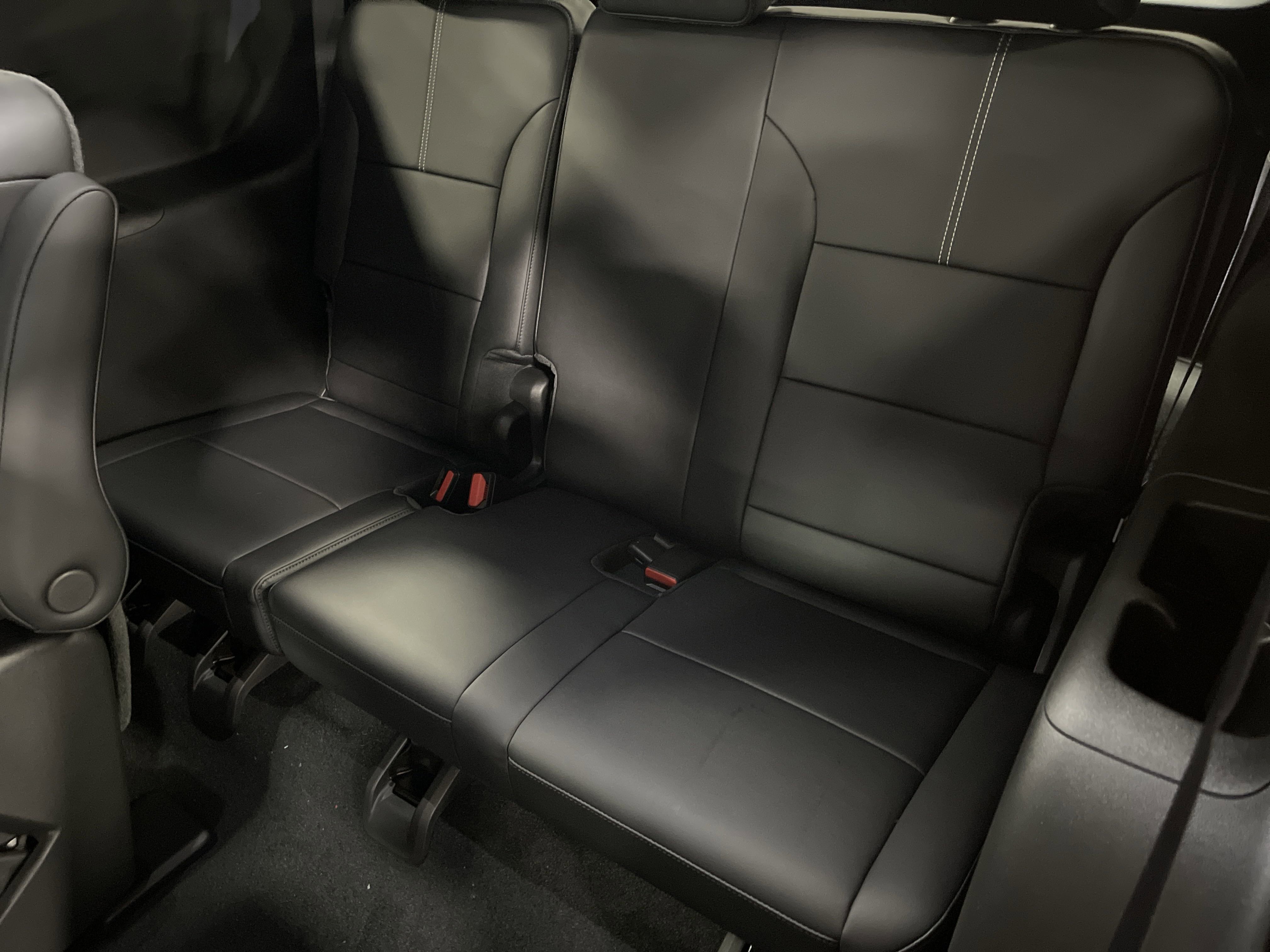 2026 Gmc Acadia Elevation photo 3