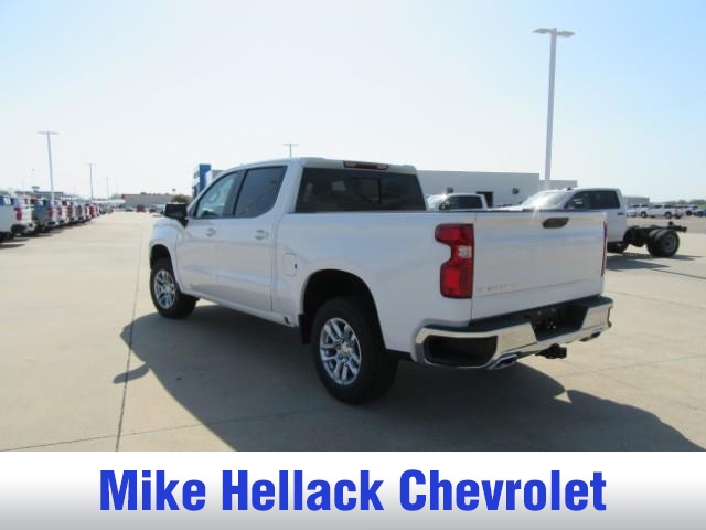 2025 Chevrolet Silverado LT photo 2