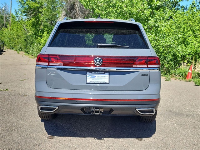 2025 Volkswagen Atlas SE photo 4