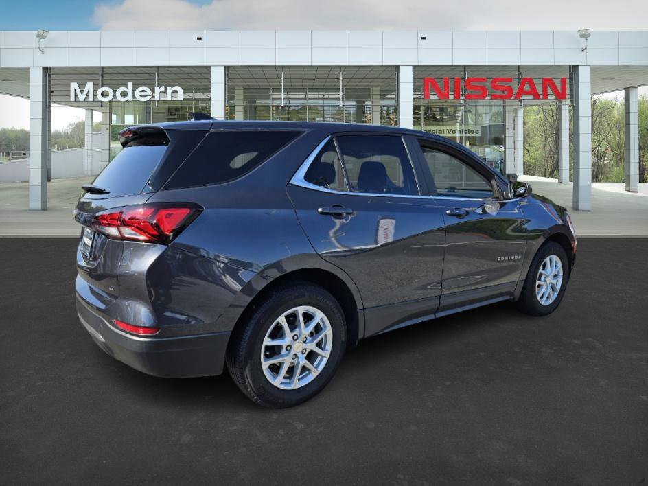 2023 Chevrolet Equinox LT photo 4