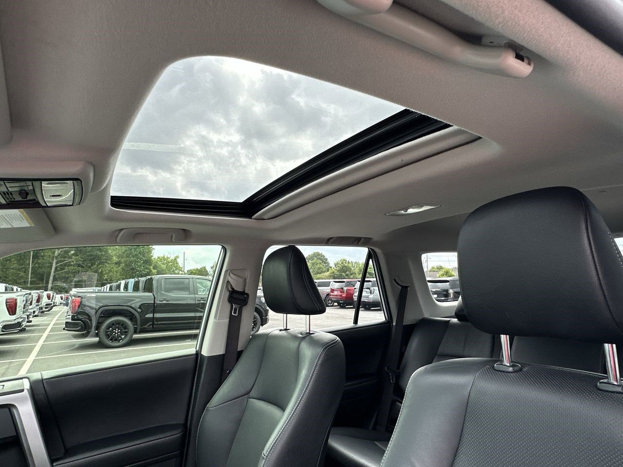 2023 Toyota 4Runner Limited photo 29