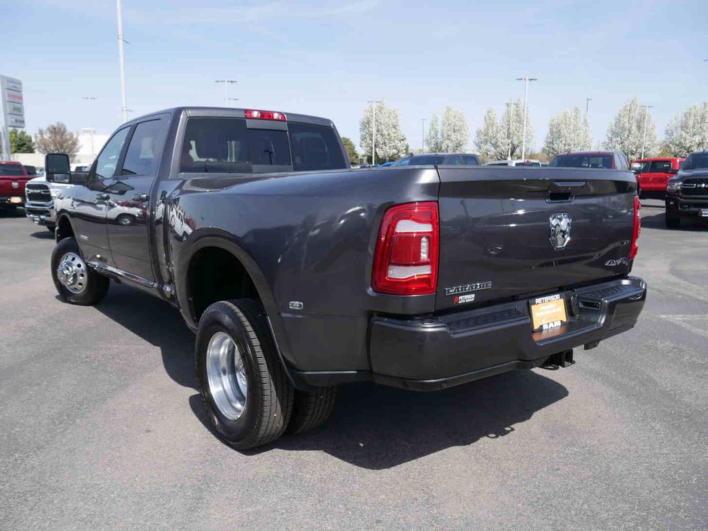 2024 Ram 3500 Laramie photo 19
