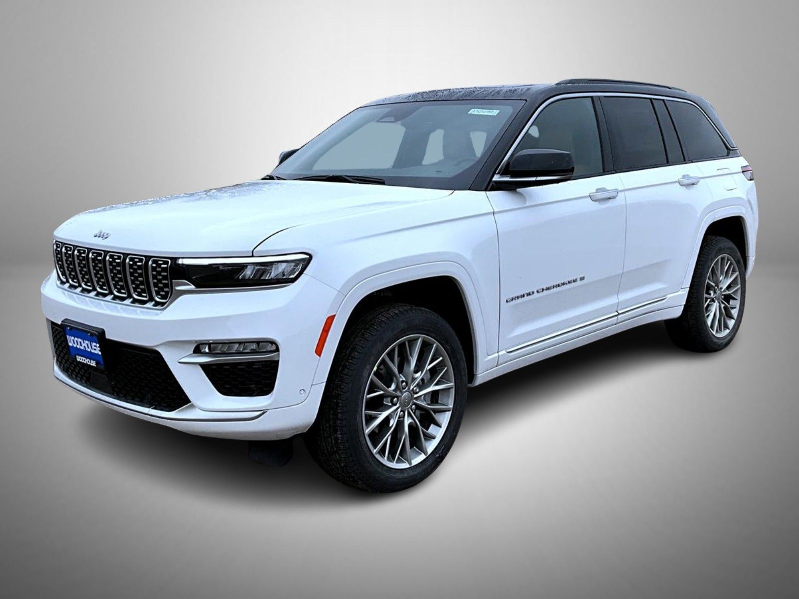 2025 Jeep Grand Cherokee Summit's photo