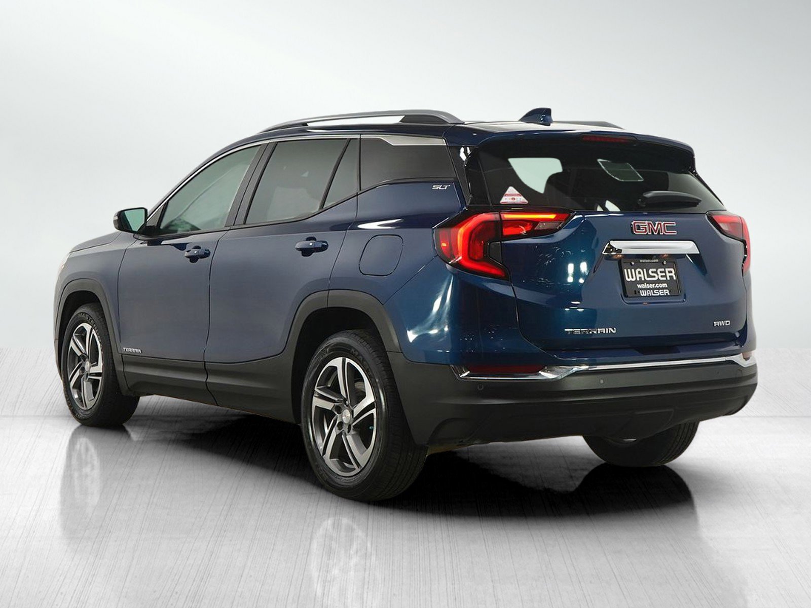 2020 Gmc Terrain SLT photo 2