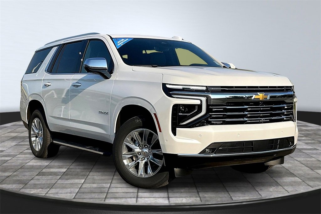 2025 Chevrolet Tahoe Premier photo 2