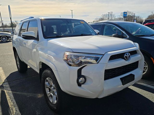 2017 Toyota 4Runner SR5 Premium's photo
