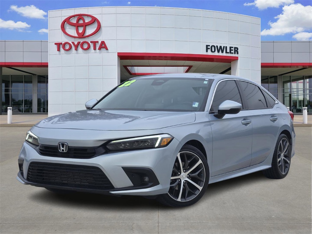 2022 Honda Civic Touring's photo