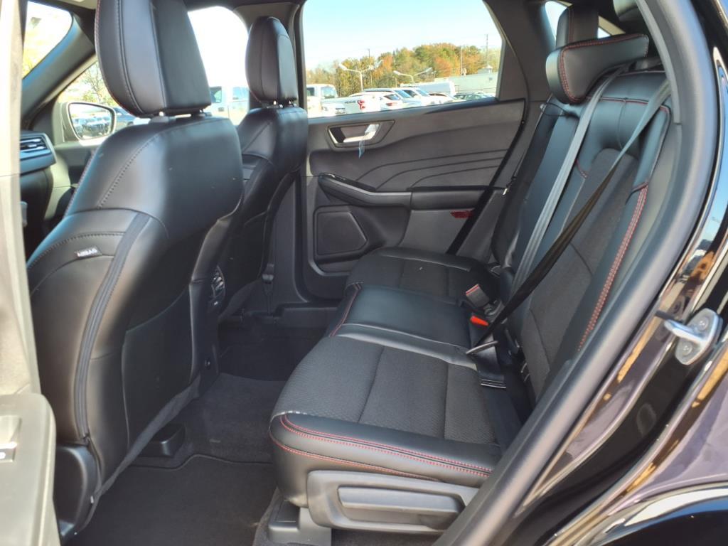 2025 Ford Escape ST-Line photo 23