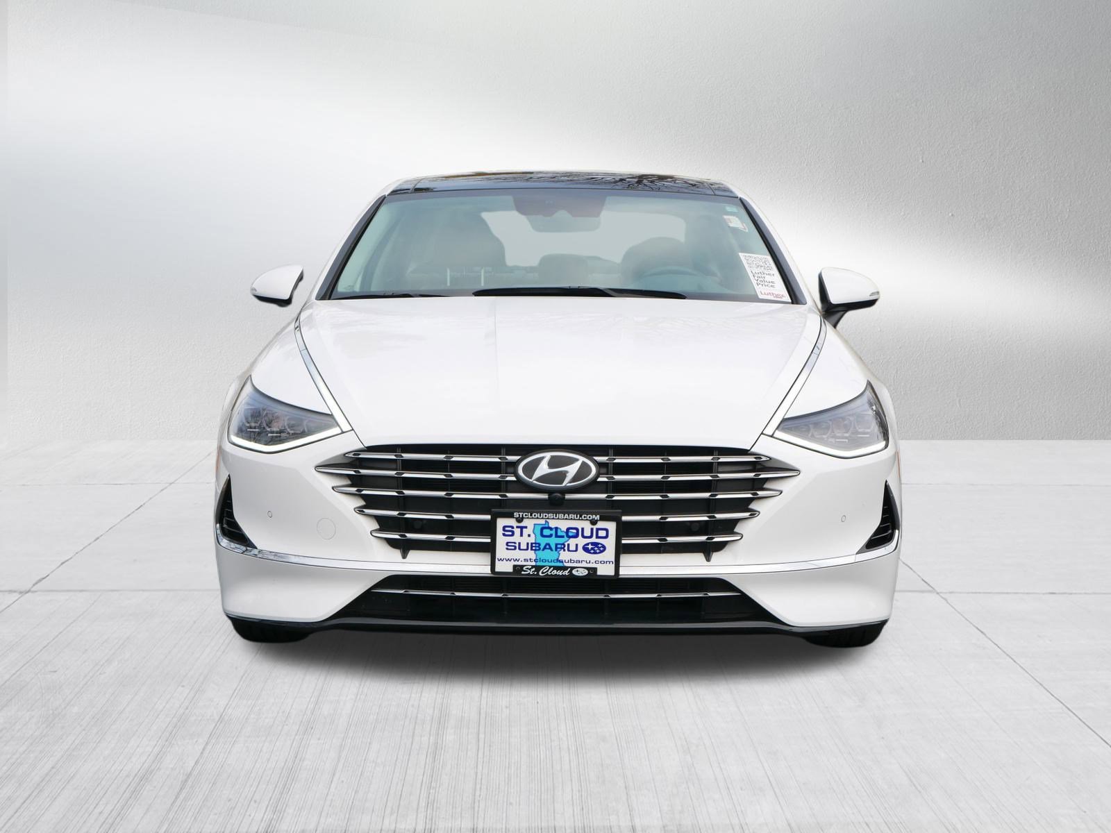 Used 2023 Hyundai Sonata Hybrid Limited with VIN KMHL54JJ4PA083686 for sale in Saint Cloud, Minnesota
