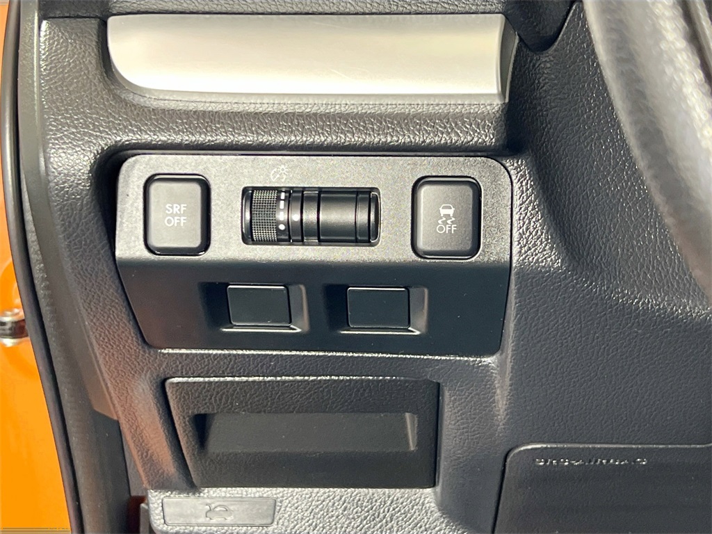 2015 Subaru Crosstrek 2.0i Premium photo 19