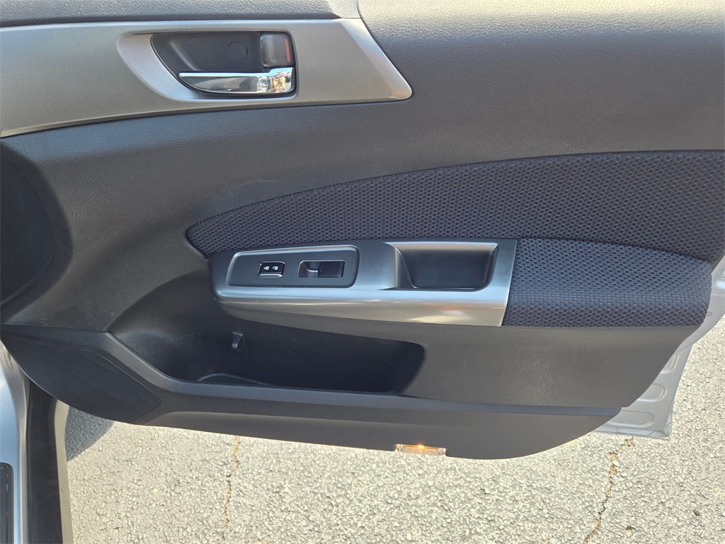 2013 Subaru Forester 2.5X Premium photo 4