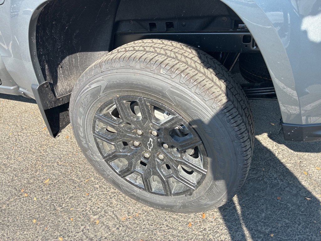 2026 Chevrolet Colorado Work Truck photo 9