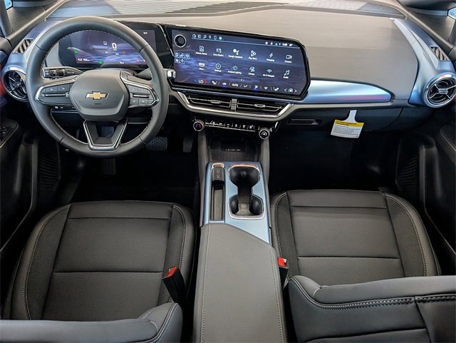 2025 Chevrolet Equinox EV 1LT photo 11