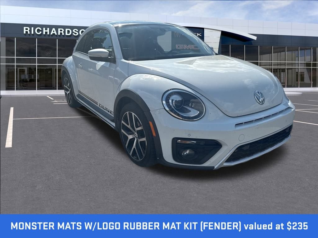 2016 Volkswagen Beetle 1.8T Dune photo 3
