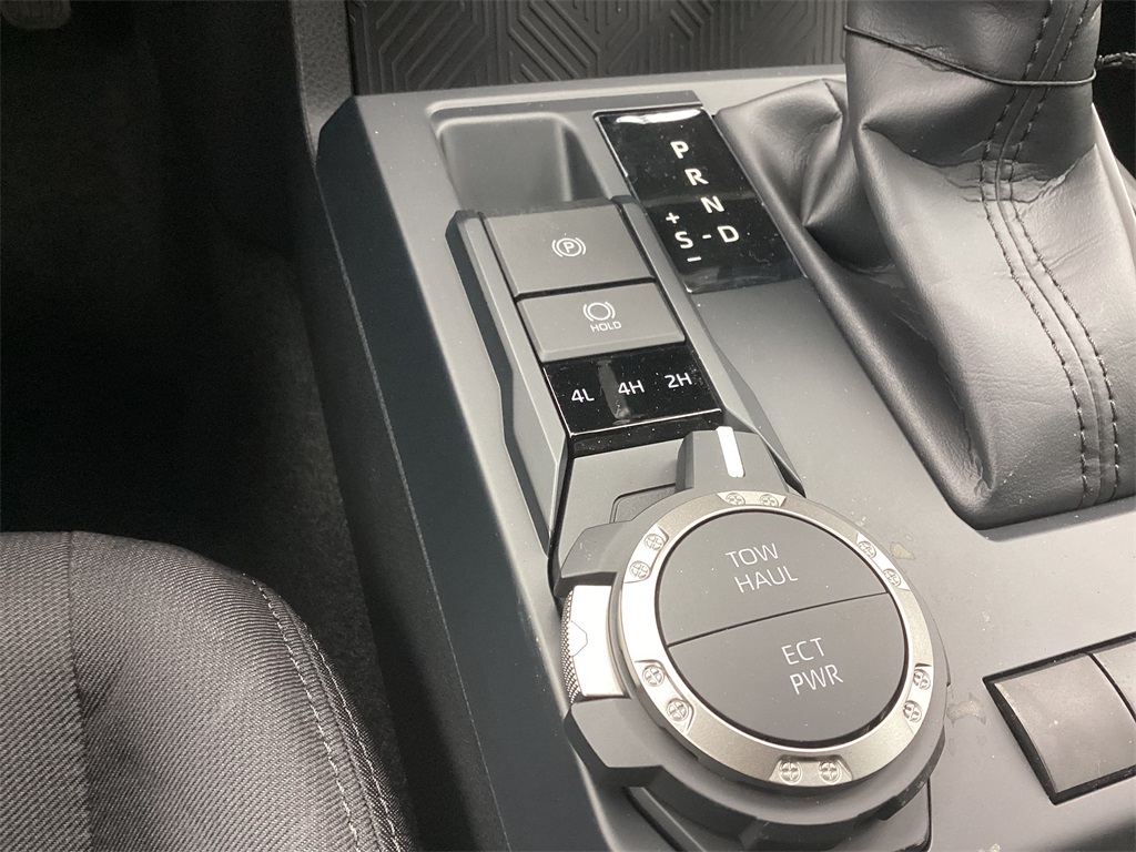 2025 Toyota Tacoma SR5 4x4 Double Cab photo 20