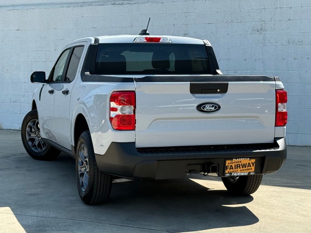 2025 Ford Maverick XLT photo 4