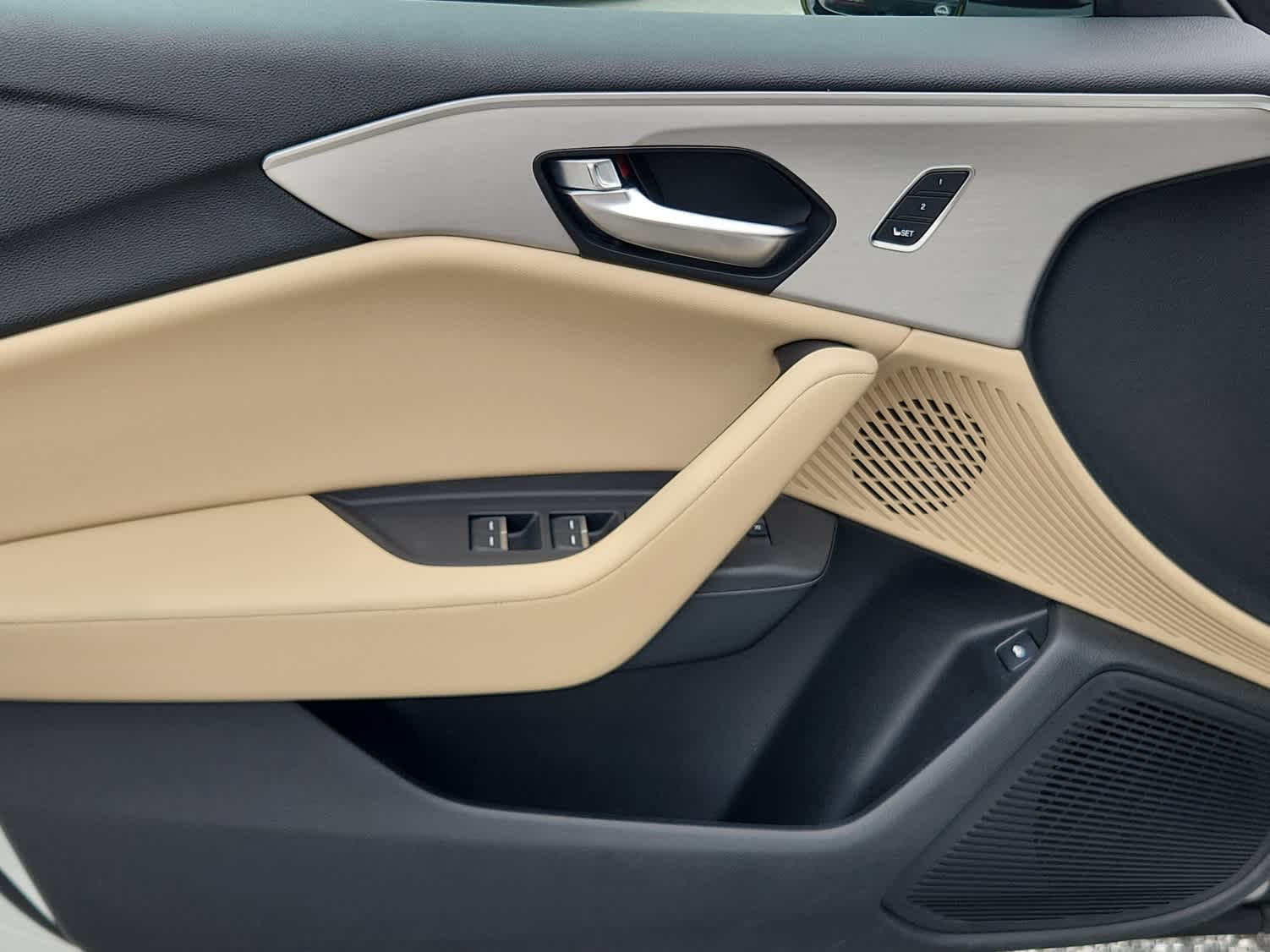 2022 Acura TLX photo 8