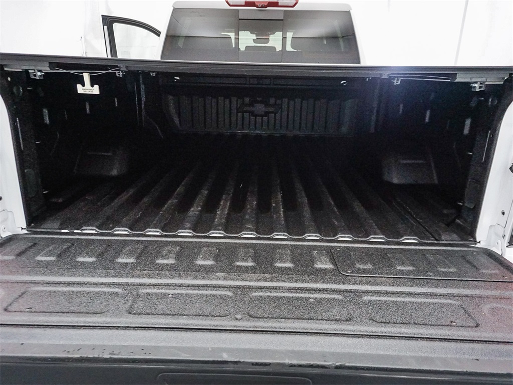 2025 Chevrolet Silverado 2500HD High Country photo 22