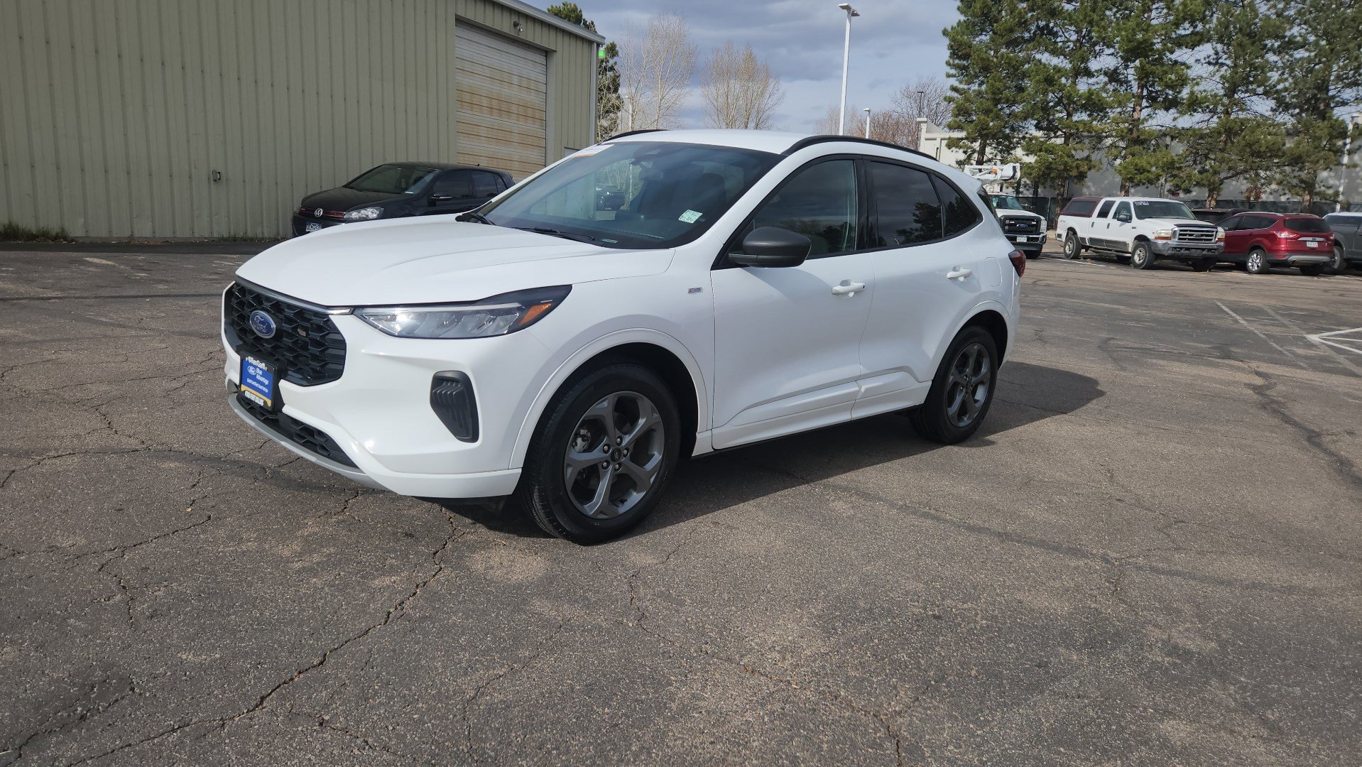 2023 Ford Escape ST-Line photo 3