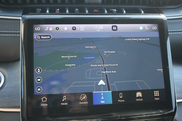 2024 Jeep Grand Cherokee Limited photo 4