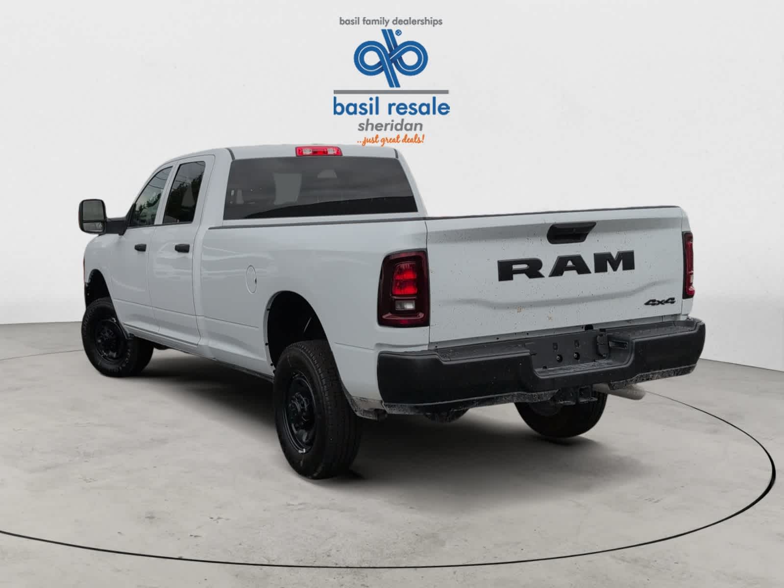 2025 Ram 2500 Tradesman photo 4