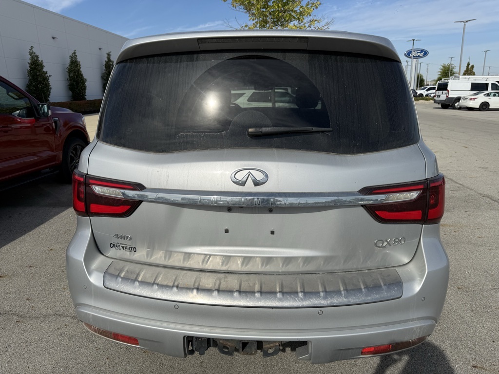 2021 Infiniti QX80 Luxe photo 5