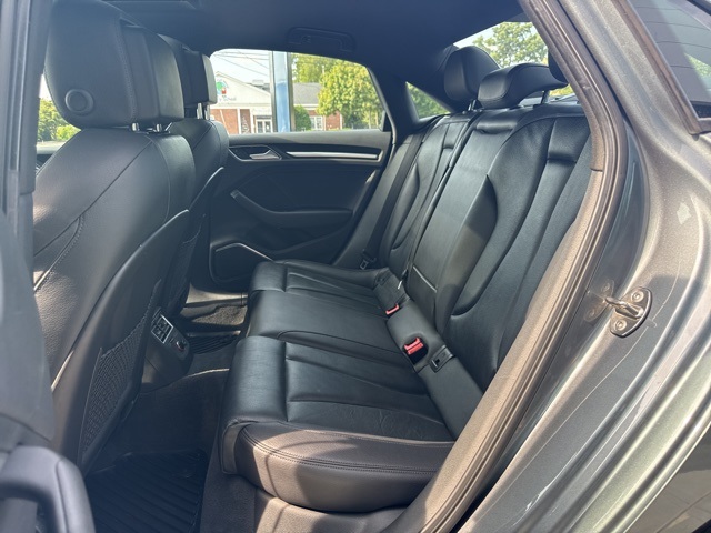 2015 Audi A3 2.0T Prestige Quattro photo 11
