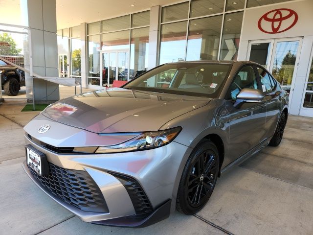 2026 Toyota Camry SE photo 3