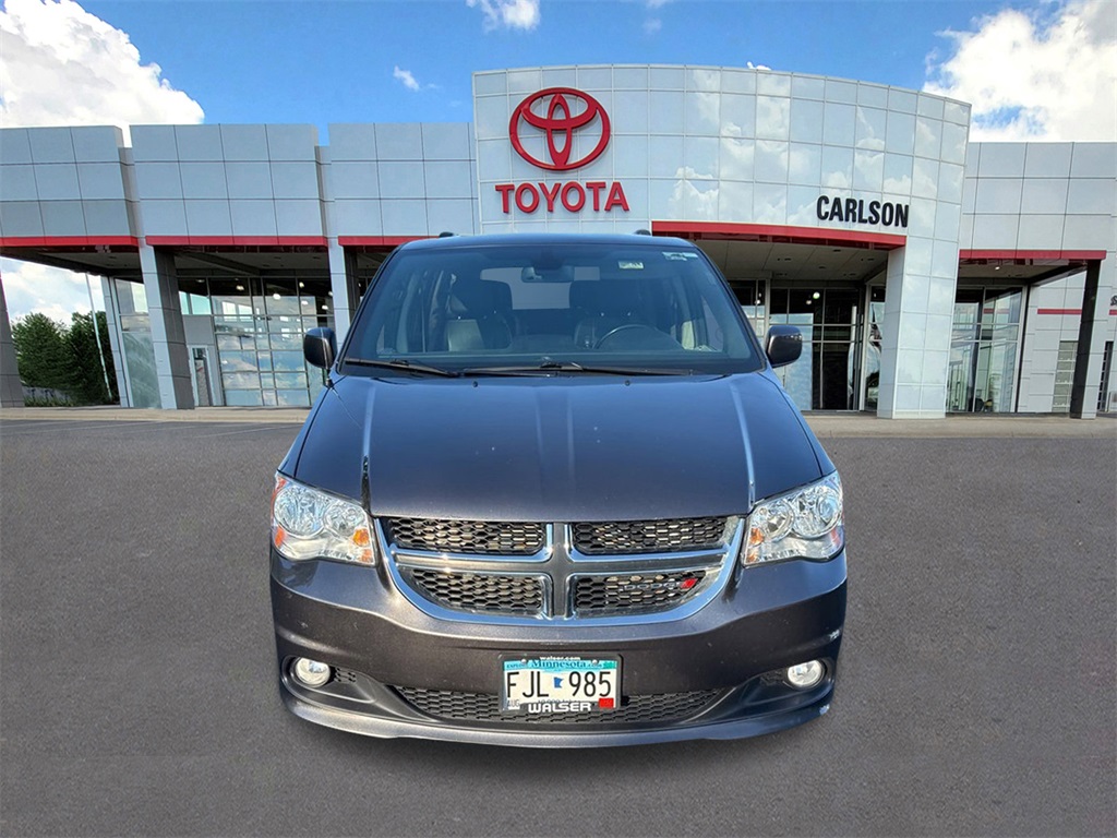 Used 2019 Dodge Grand Caravan SXT with VIN 2C4RDGCG5KR755201 for sale in Minneapolis, Minnesota