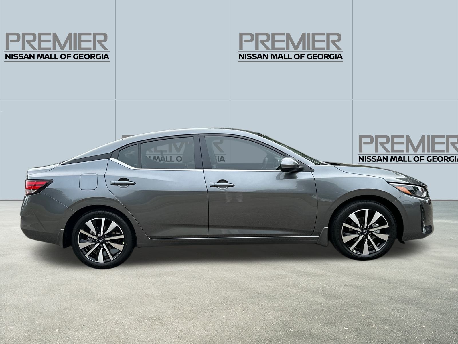2025 Nissan Sentra SV photo 2