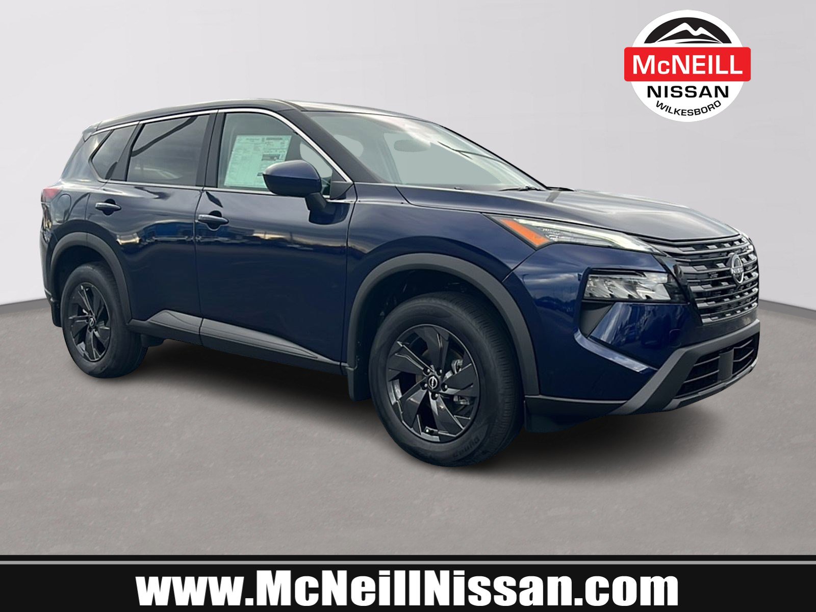 2026 Nissan Rogue SV's photo