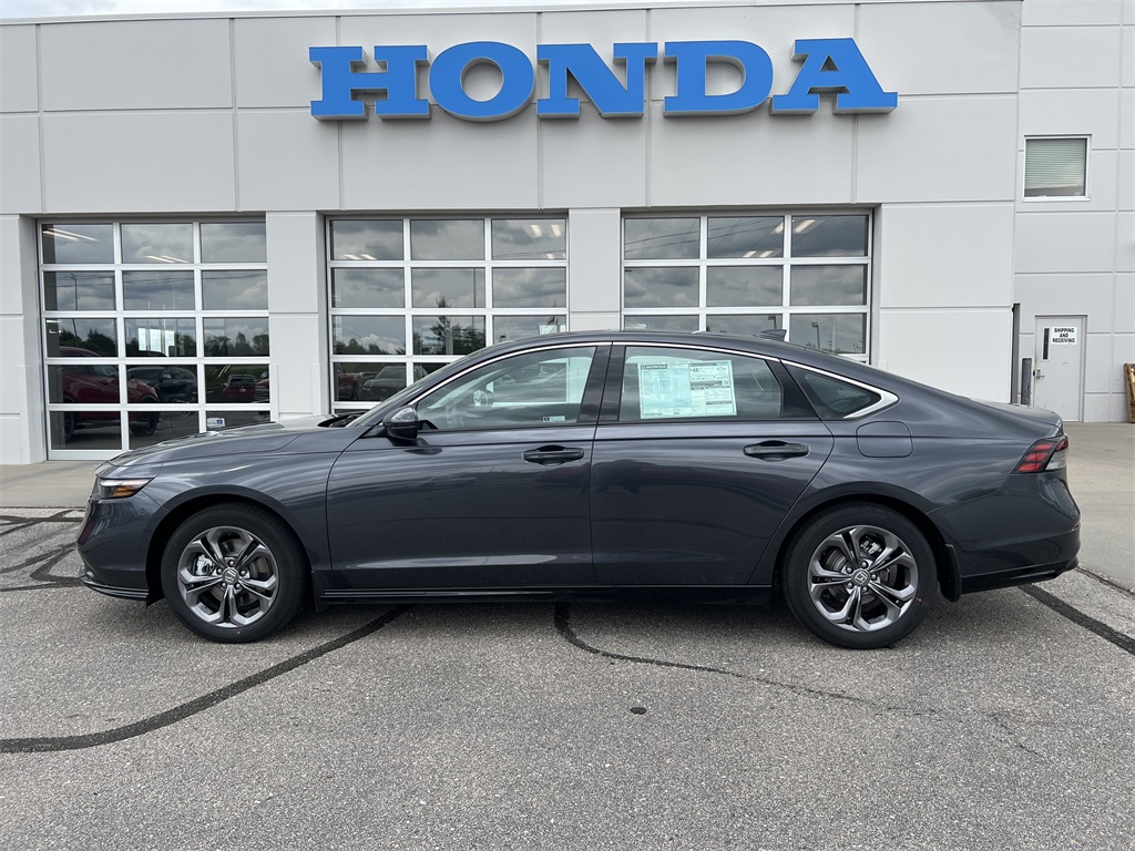 2025 Honda Accord Hybrid EX-L photo 6