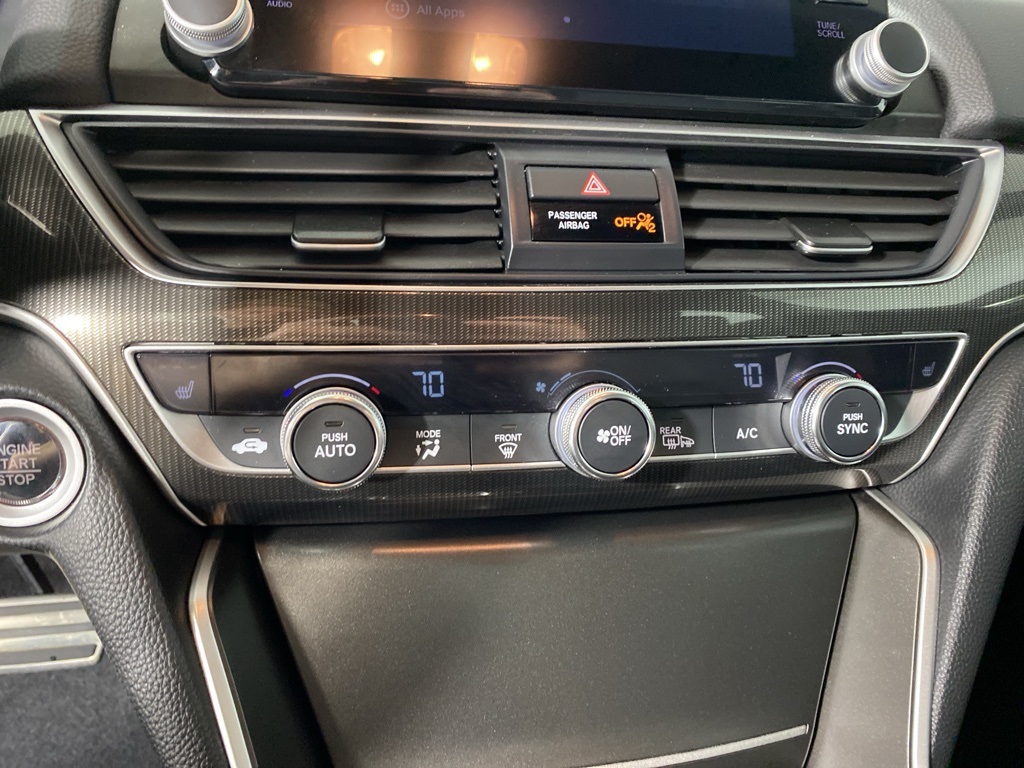 2022 Honda Accord Sport 2.0T photo 15