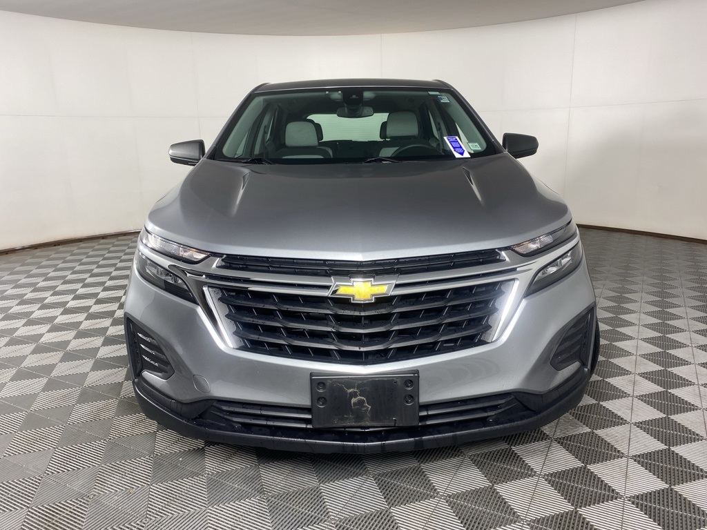 2024 Chevrolet Equinox LS photo 2