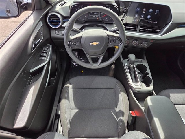 2026 Chevrolet Trax LS photo 5