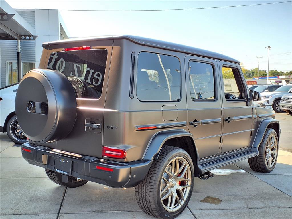2025 Mercedes Benz G AMG 63 photo 11