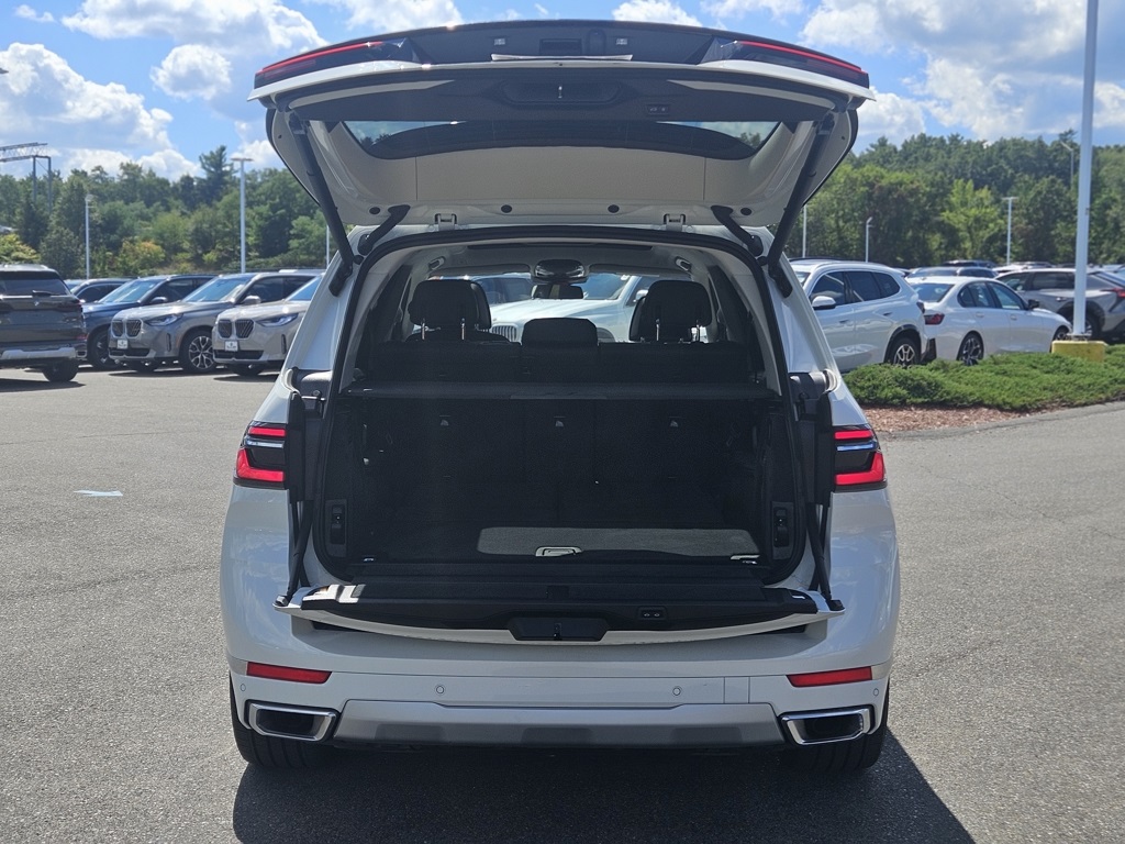 2025 Bmw X7 xDrive40i photo 13
