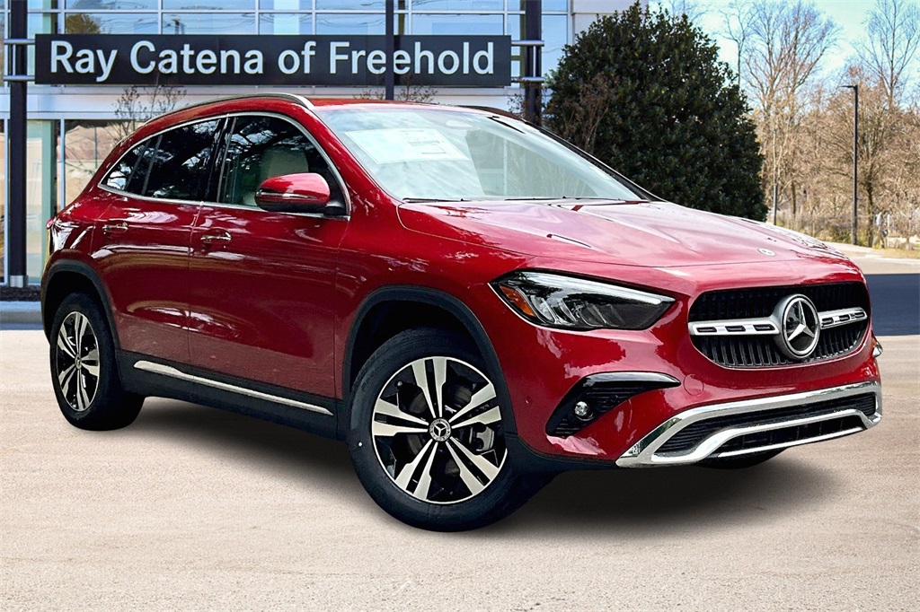 2026 Mercedes Benz GLA 250 4MATIC photo 2