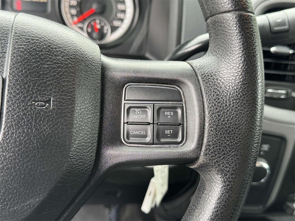 2015 Ram 2500 Tradesman photo 19