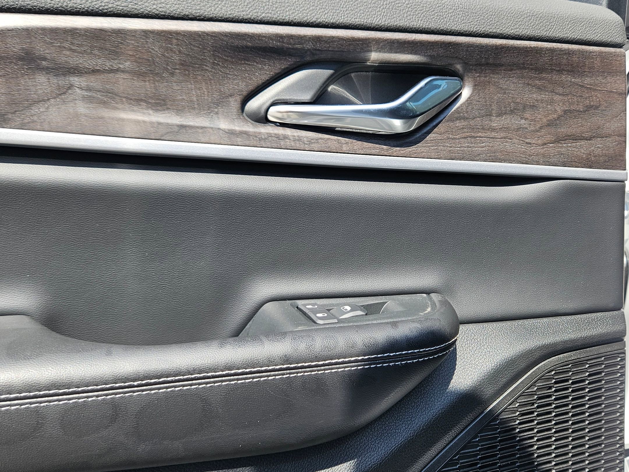 2025 Jeep Grand Cherokee Limited photo 20