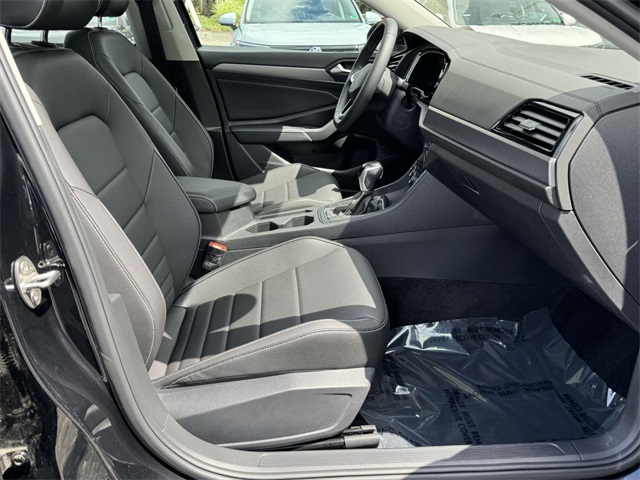 2024 Volkswagen Jetta 1.5T SE photo 21