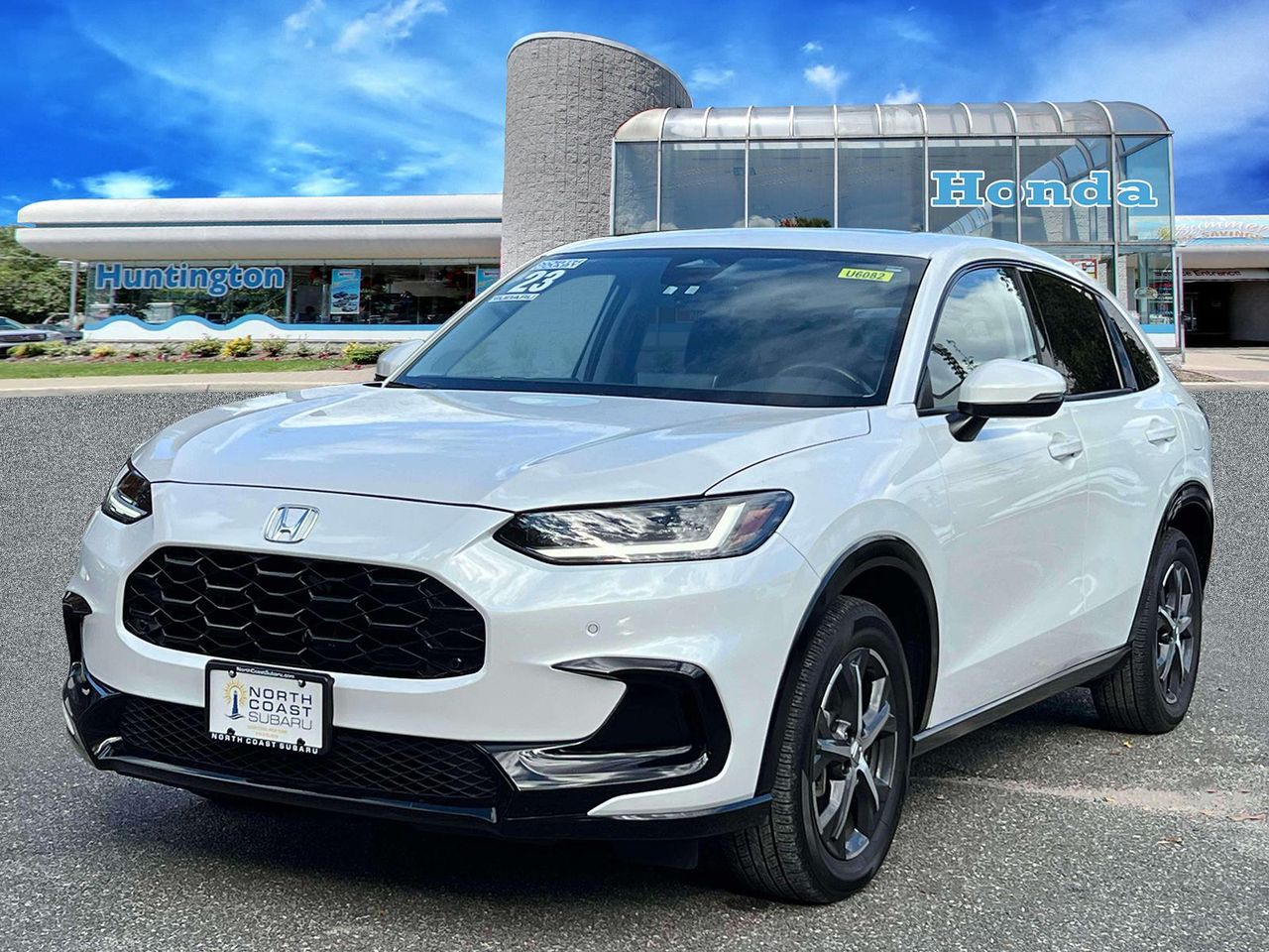 2023 Honda HR-V EX-L photo 3