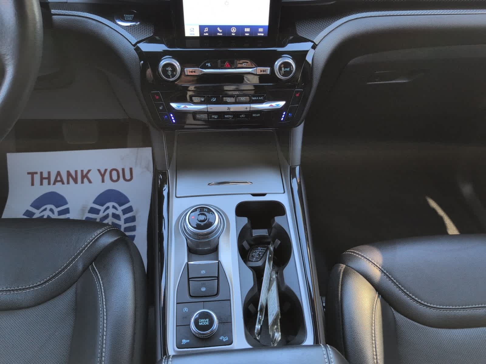 2022 Ford Explorer ST photo 10