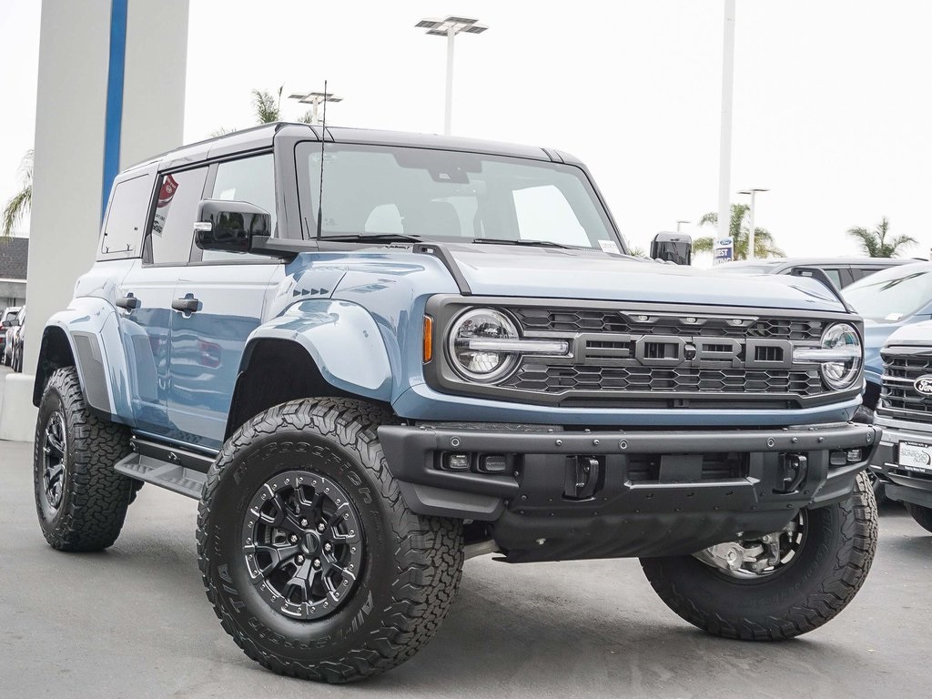 2025 Ford Bronco 4-Door Raptor's photo