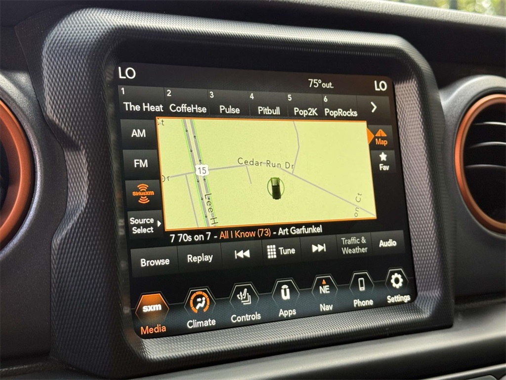 2021 Jeep Gladiator Mojave photo 3