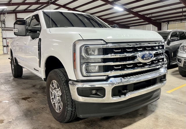 2024 Ford F-250 Super Duty Lariat's photo