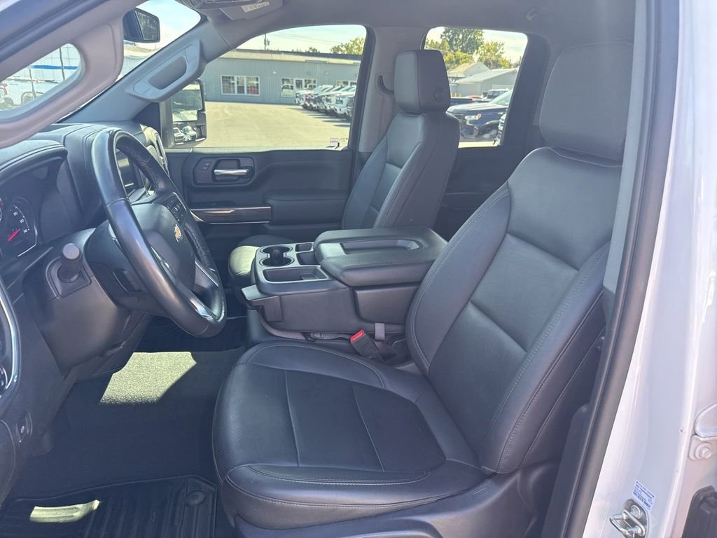 2022 Chevrolet Silverado 2500HD LTZ photo 11