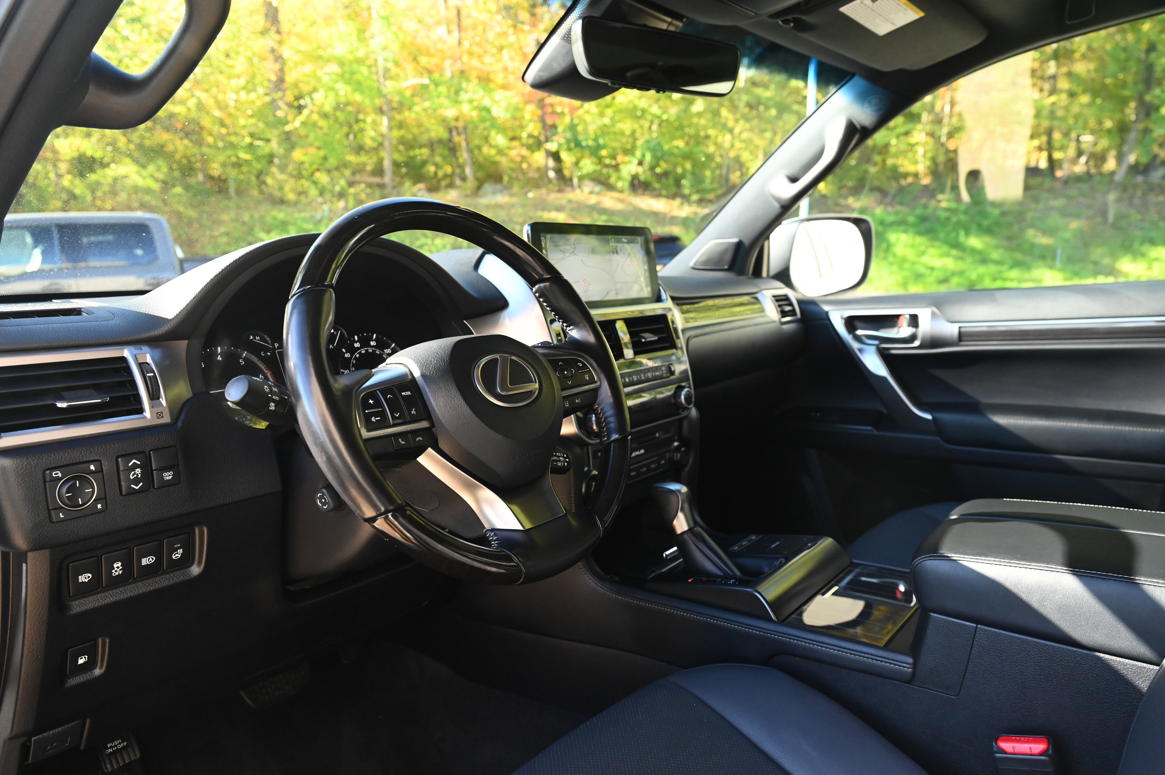 2022 Lexus GX 460 Premium photo 17