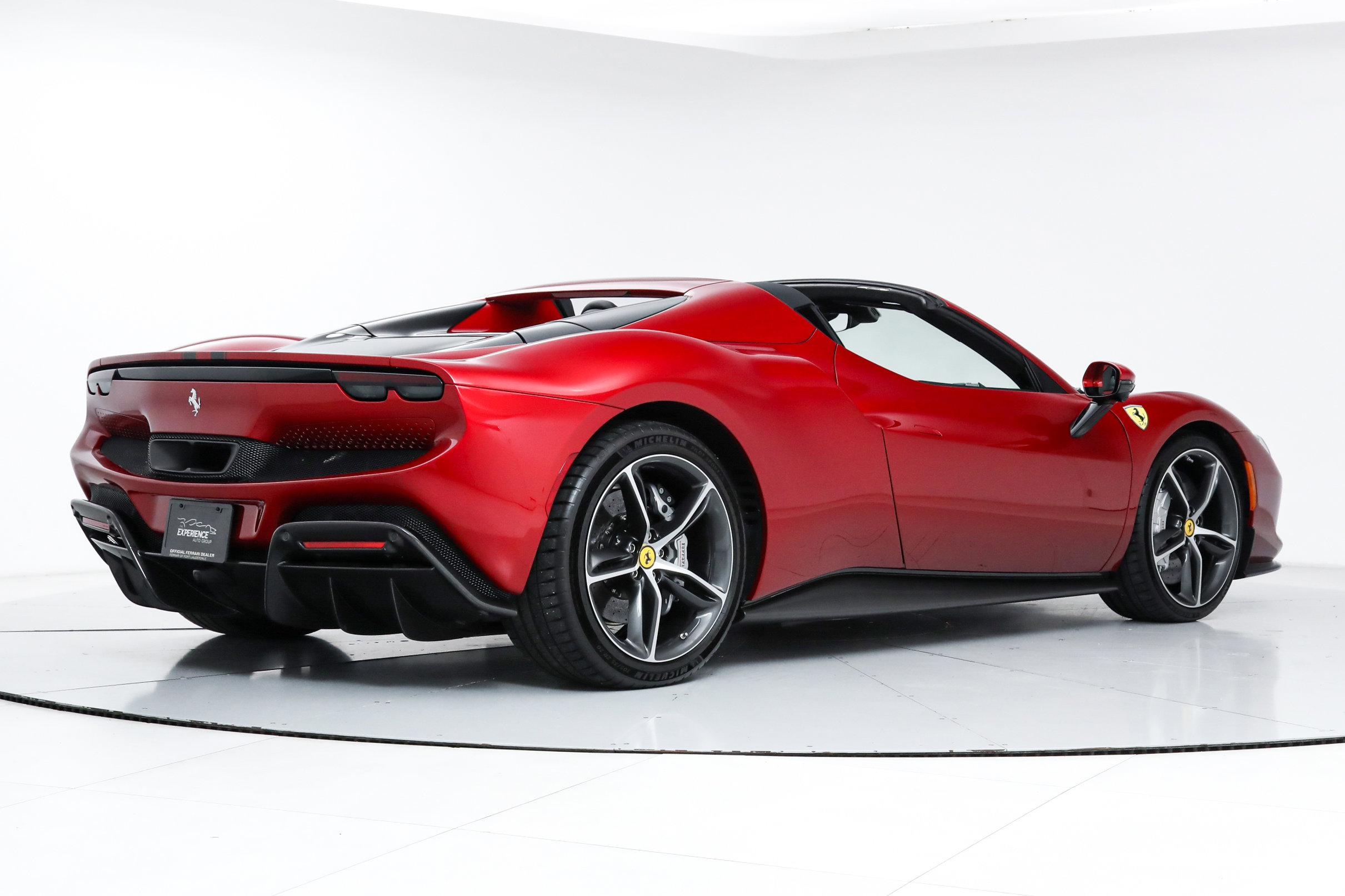 2024 Ferrari 296 GTS photo 3