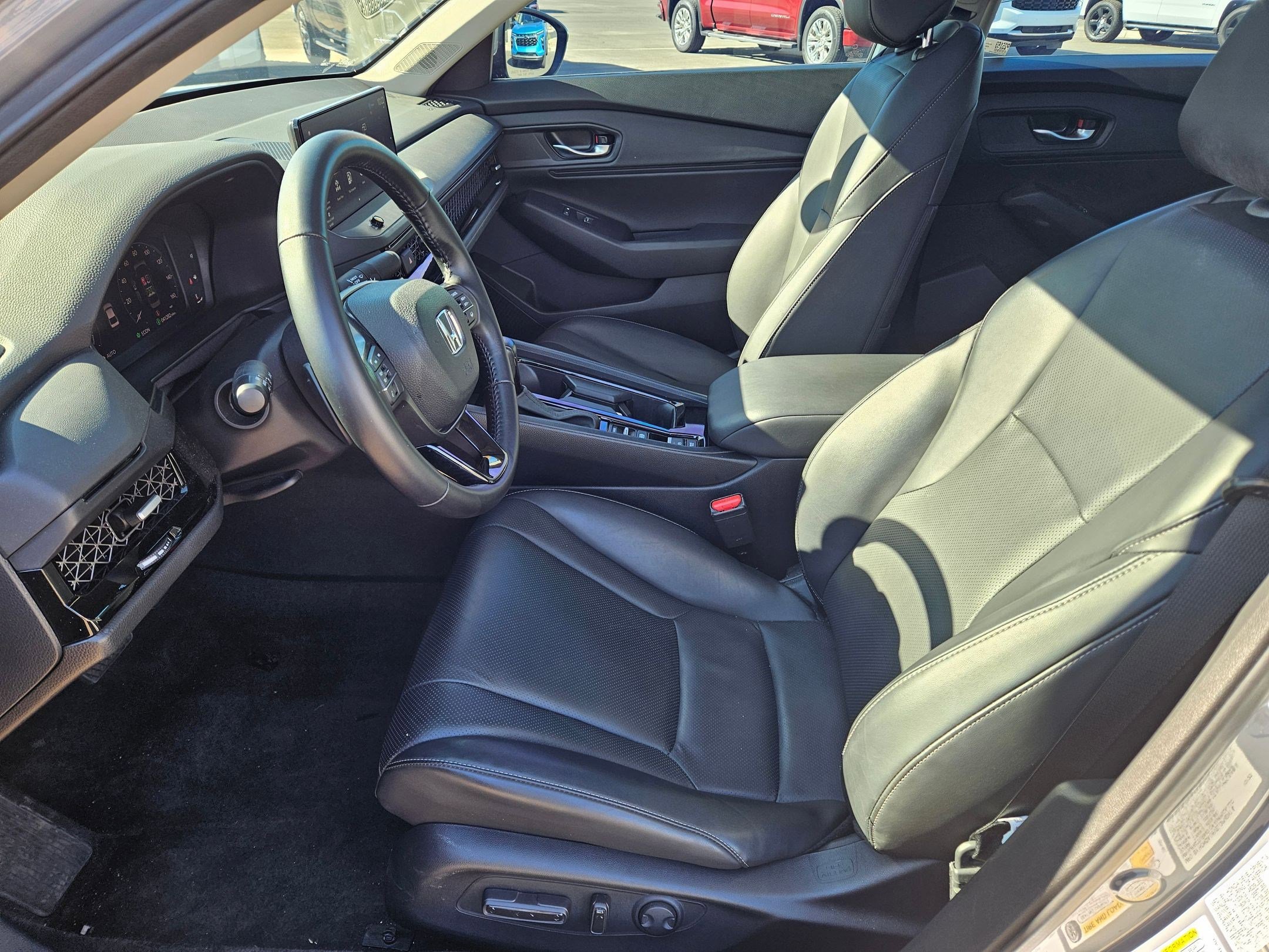 2024 Honda Accord Hybrid EX-L photo 16